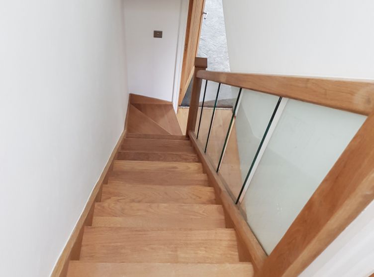 Stairs UK London VDS Services LTD